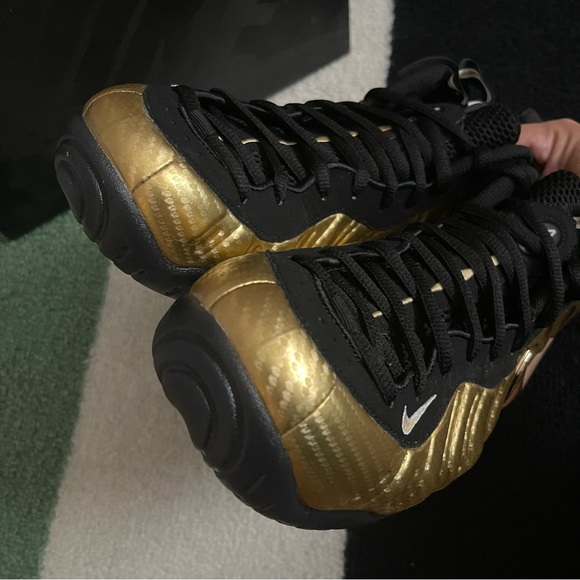 👟 11.5 Men’s Nike Air Foamposite Pro Metallic Gold Black - Picture 6 of 11